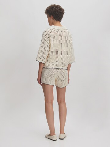 Pull-over 'Sarai' EDITED en beige