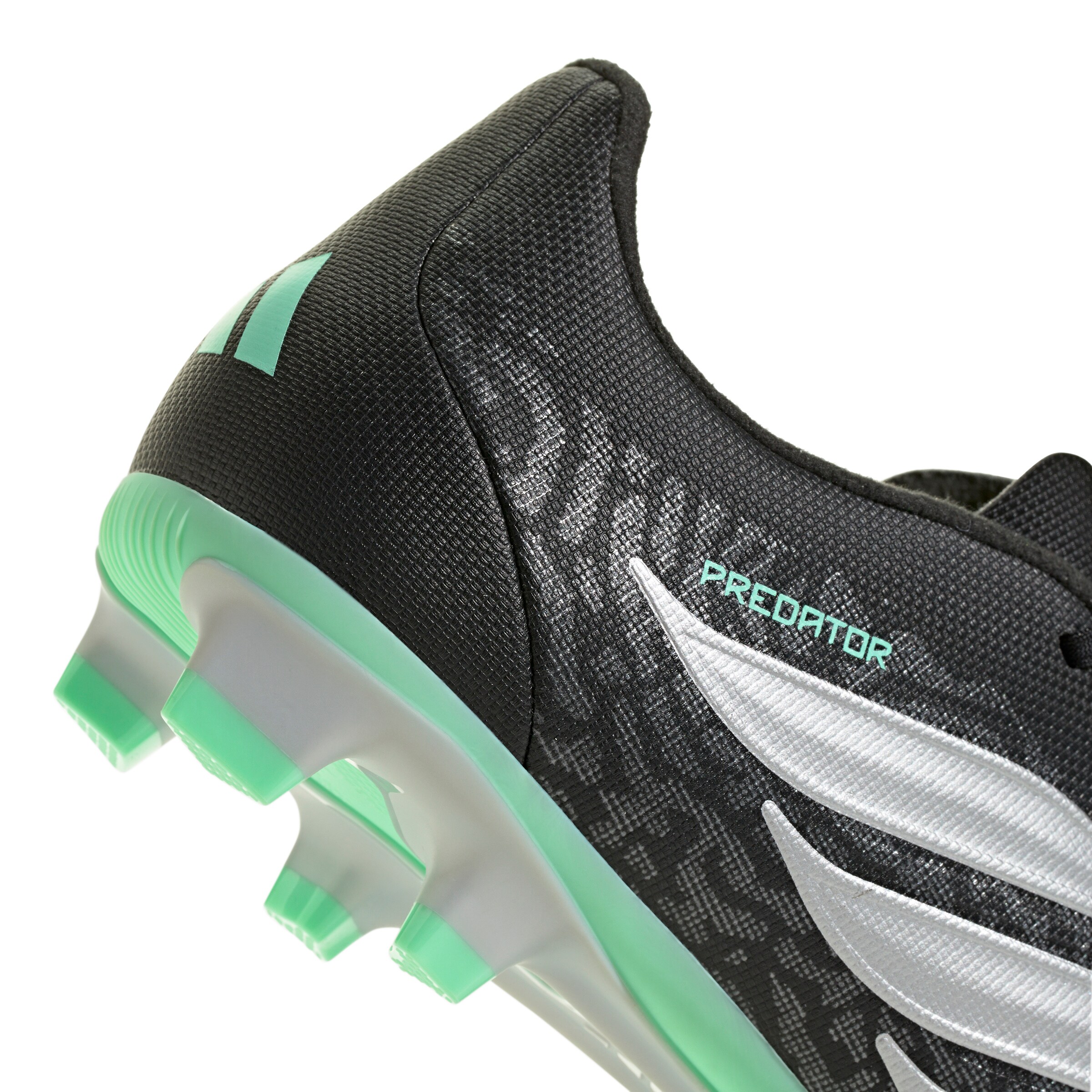 ADIDAS PERFORMANCE Fußballschuh 'PREDATOR CLUB' in Schwarz