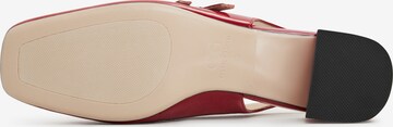 CESARE GASPARI Slingback Pumps in Red