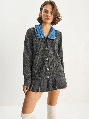 Giacchetta di Bianco Lucci in grigio: frontale