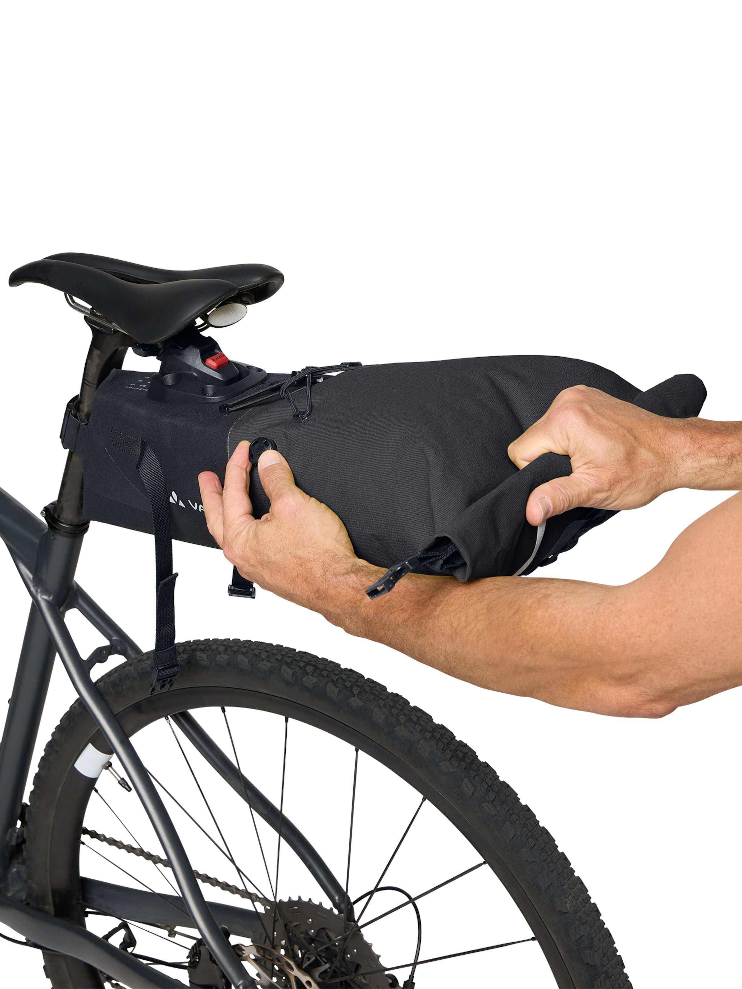 VAUDE Outdoor Equipment 'Trailsaddle L' in Black