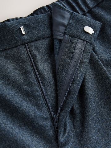 regular Pantaloni con piega frontale di Next in blu