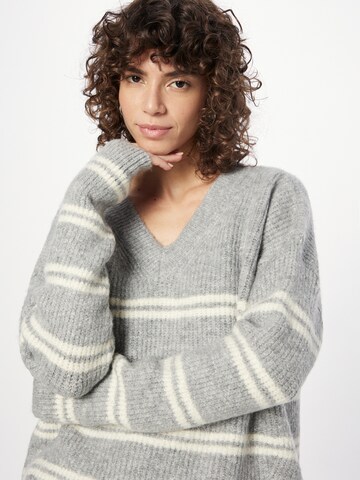 Pull-over oversize Dorothy Perkins en gris