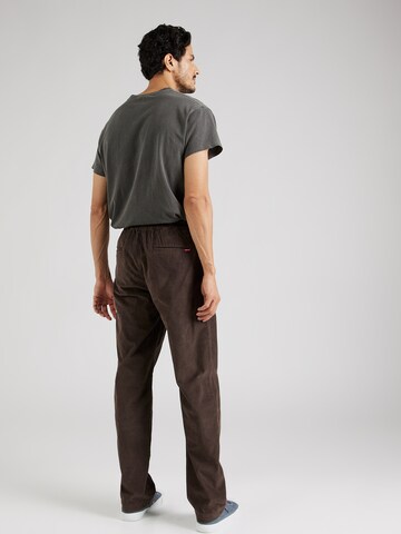 Regular Pantaloni de la LEVI'S ® pe maro