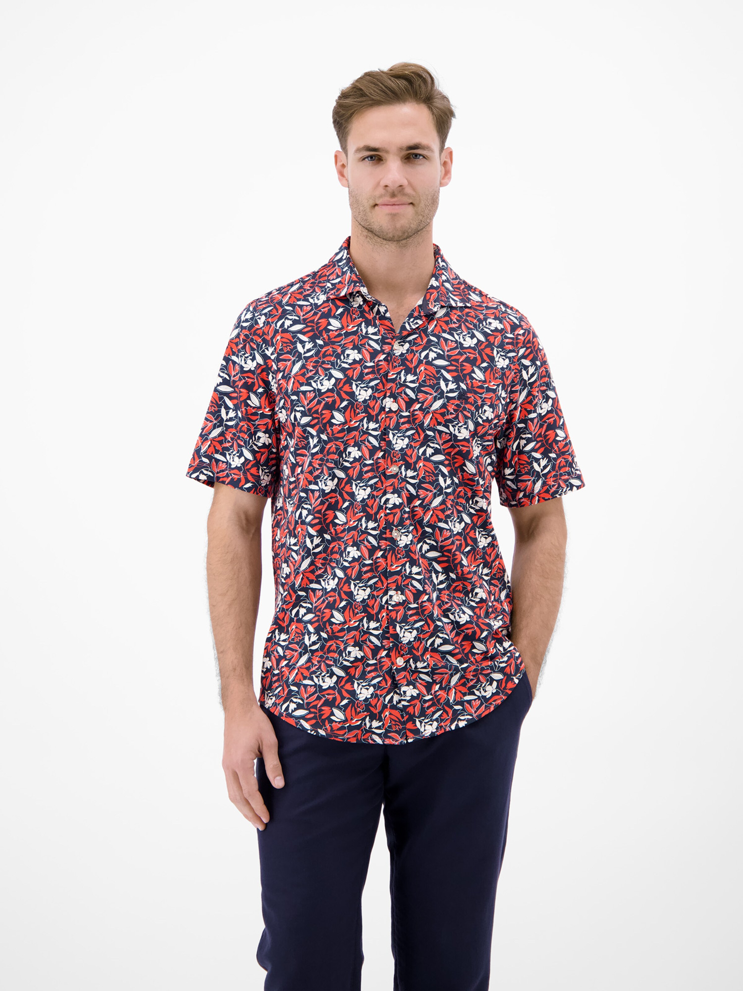 LERROS Regular Fit 1/2 Hemd aus 100 % Baumwolle, floral bedruckt in Rot: Vorderseite