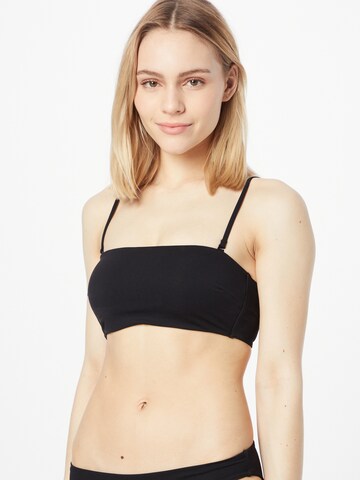 Bandeau Sutien costum de baie de la Calvin Klein Swimwear pe negru: față