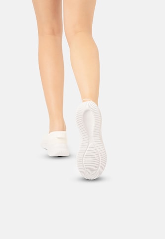Scarpa slip-on di Elara in bianco