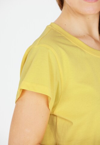Cruz Performance shirt 'Highmore' in Yellow