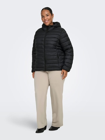 Veste mi-saison 'CARTahia' ONLY Carmakoma en noir