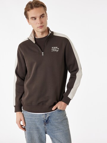Koton Sweatshirt in Brown: front