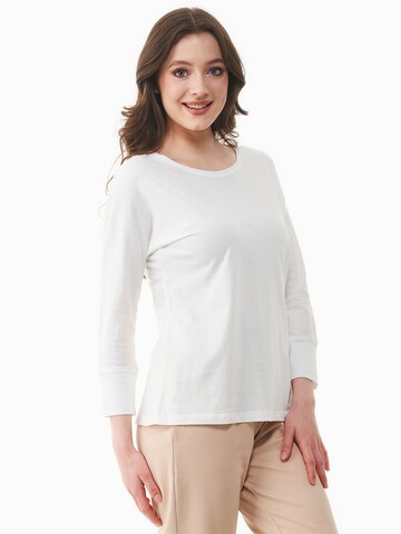 Organication Shirt in Weiß