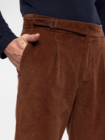 Regular Pantalon à pince Antioch en marron