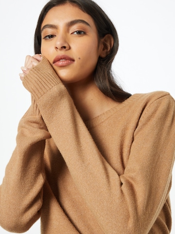 VILA Sweter 'Ril' w kolorze brązowy