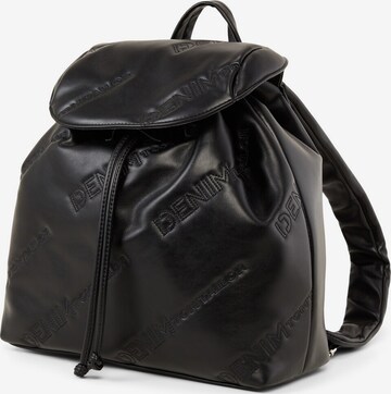 TOM TAILOR DENIM Rucksack 'Nova' in Schwarz