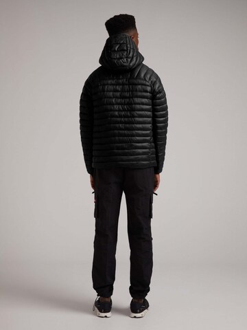 Veste outdoor ' SATEL1TE Kapuzen-Daunenjacke 2.0 ' JACK1T en noir