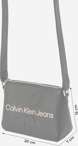 Calvin Klein Jeans - Bolso de hombro en negro