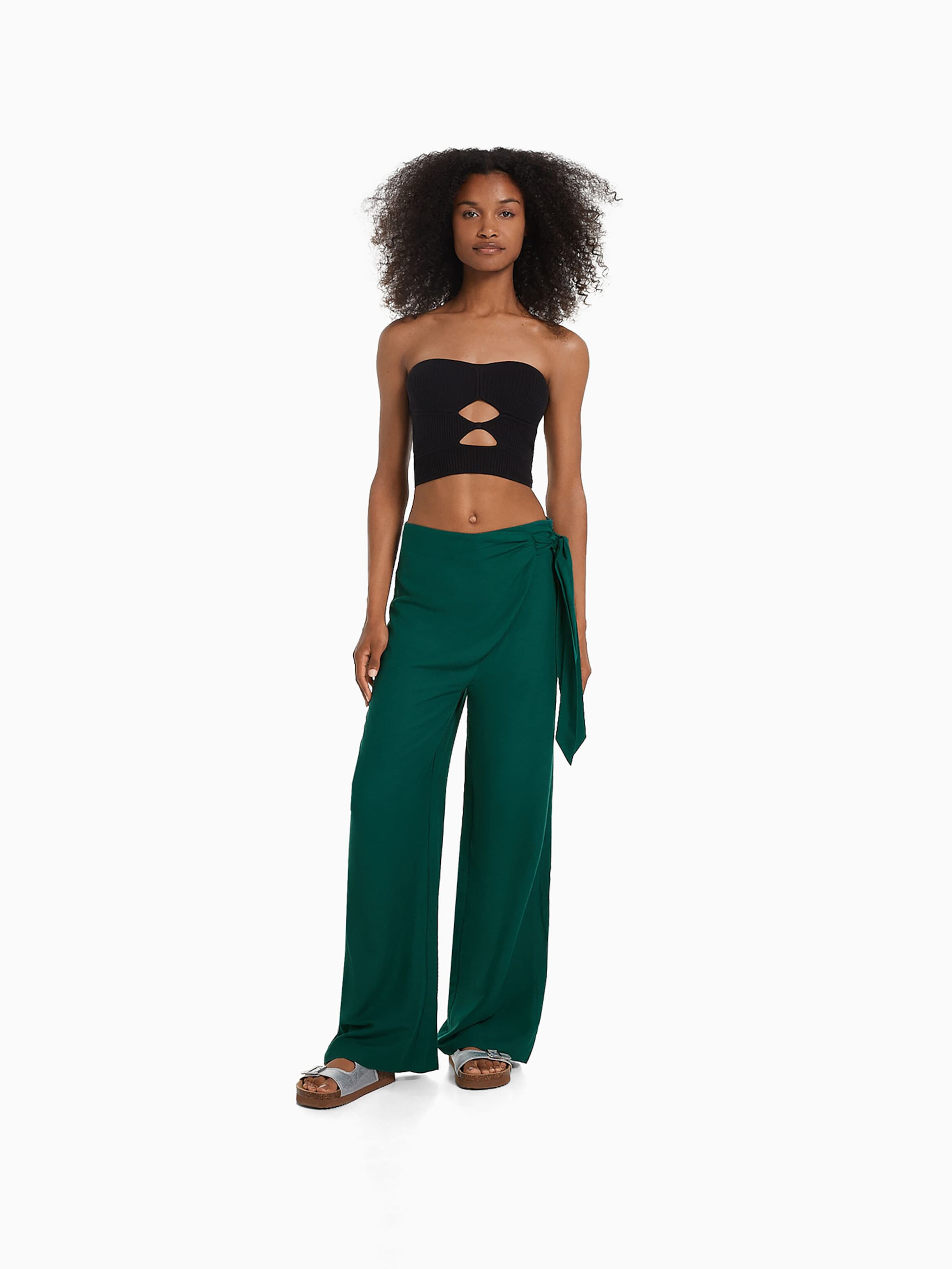 Wide Leg Pantalon Bershka en meraude ABOUT YOU