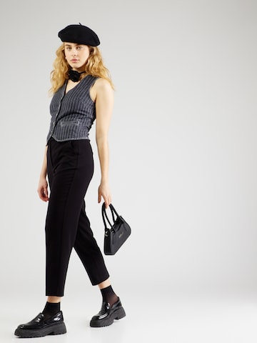 ONLY Regular Pleated Pants 'CORINNA' in Black