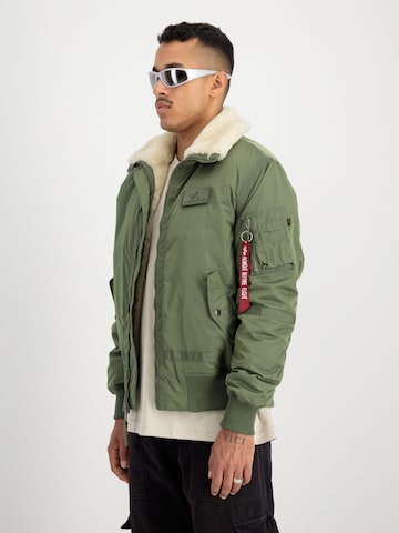 ALPHA INDUSTRIES Klasický střih Zimní bunda 'B15-3 TT' – zelená