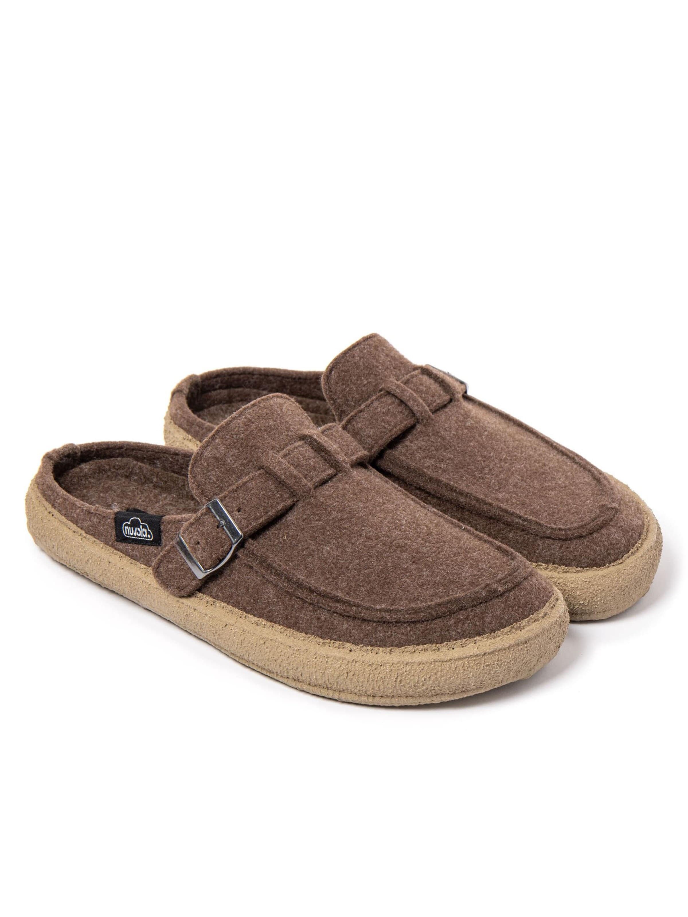 Pantoufle 'Zueco Clay' Nuvola. en marron