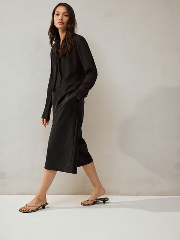 Next Bluse in Schwarz