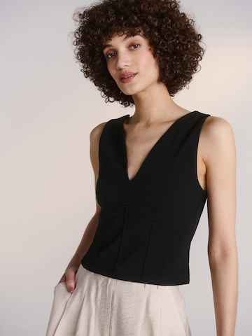 Top 'Joelle' de la Guido Maria Kretschmer Women pe negru: față