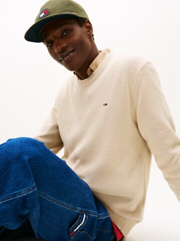 Pull-over 'ESS' Tommy Jeans en beige
