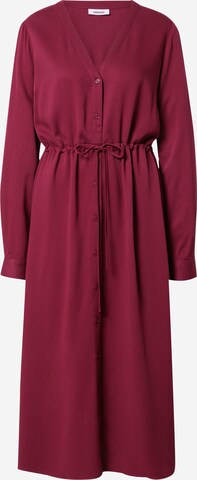 Robe-chemise 'NIOLA' minimum en rouge : devant