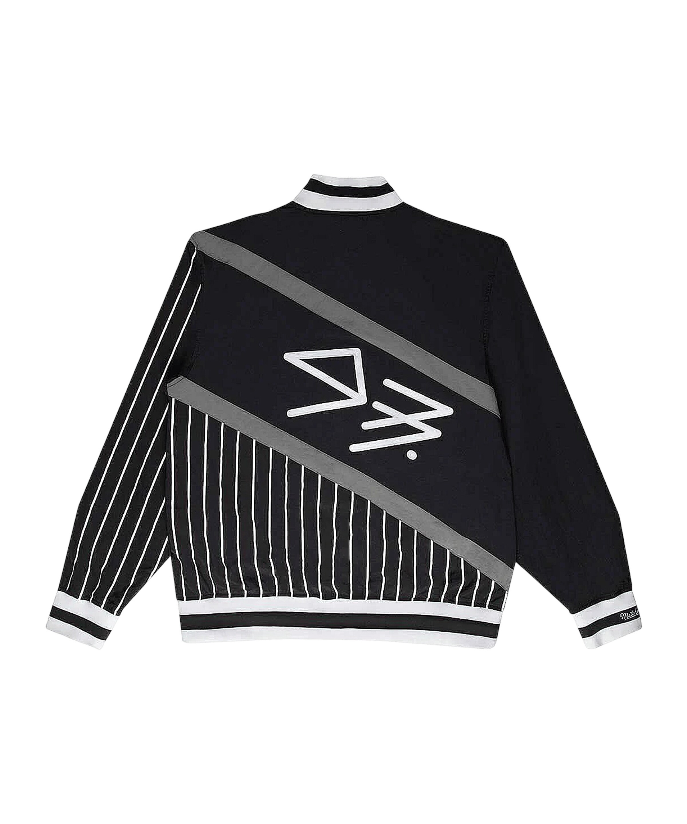 melns Mitchell & Ness Sportiska tipa jaka 'Mitchell and Ness x Kickz AWU'