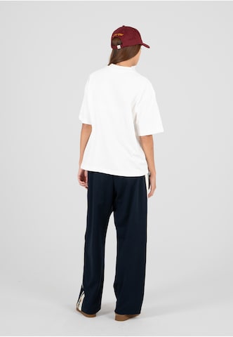 Maglietta 'Clubhouse' di Prohibited in bianco