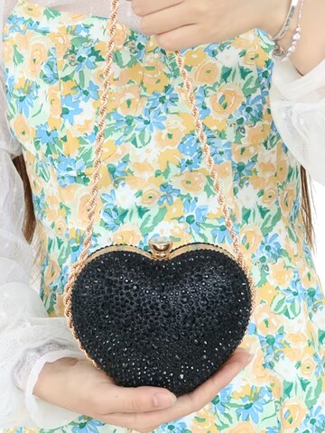 Tomshop24-7 Clutch 'Herz' in Black: front
