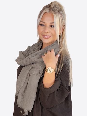 Seasons of April Scarf in Brown