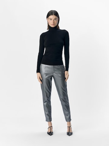 Coupe slim Pantalon 'BELLE' OBJECT en gris