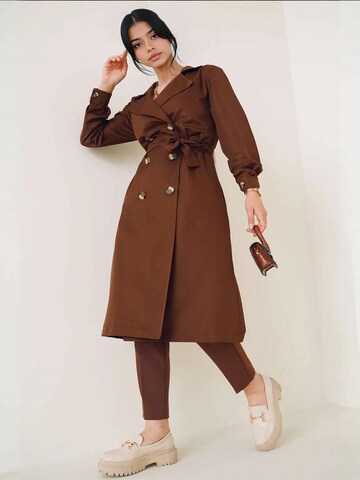 Bigdart Between-Seasons Coat in Brown: front