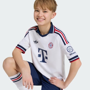 ADIDAS PERFORMANCE Функционална тениска 'FCB' в бяло