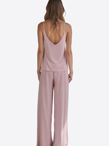 Vivisence Pyjama '2046' in Pink: Vorderseite