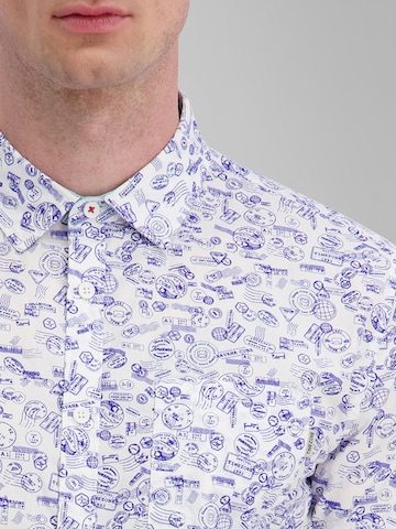 TIMEZONE Shirt 'Print' in White