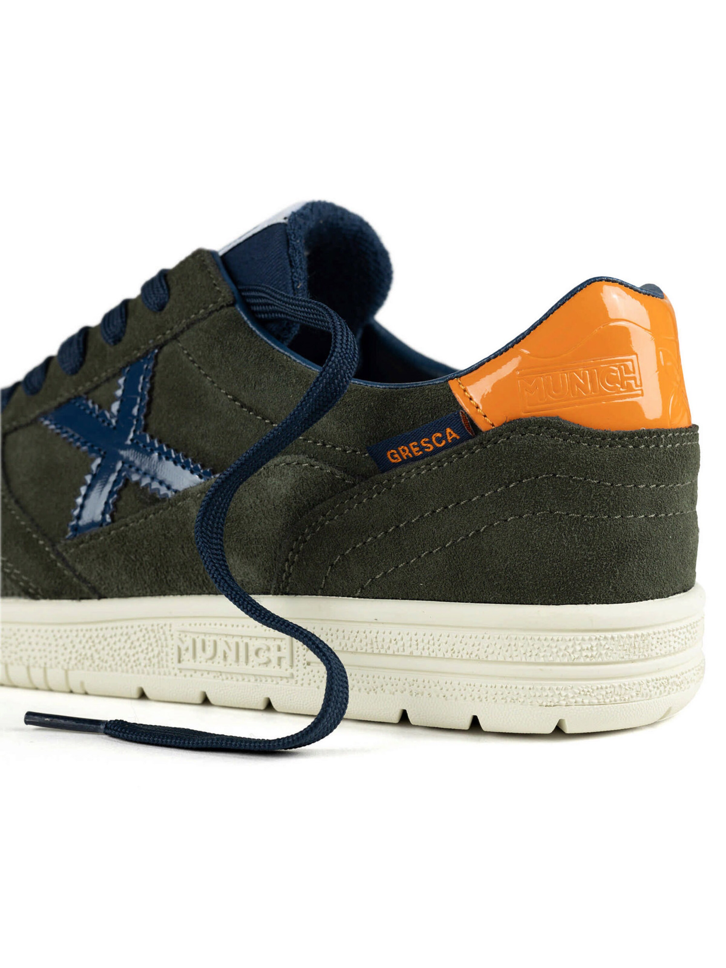 Baskets basses ' GRESCA ' MUNICH en vert : derrière