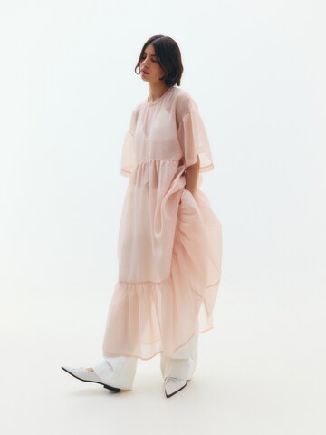 EDITED Dress 'Pia' in Pink