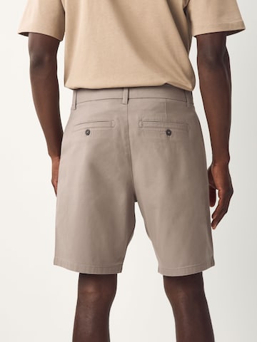 Regular Pantalon à pince Next en marron