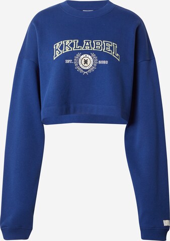 Sweat-shirt Karo Kauer en bleu : devant