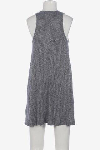HOLLISTER Kleid M in Grau