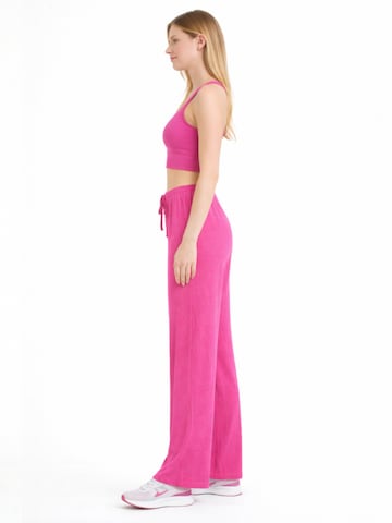 Wide Leg Pantalon 'FLORYN – Palazzohose Crinkle' fashionshowcase en rose