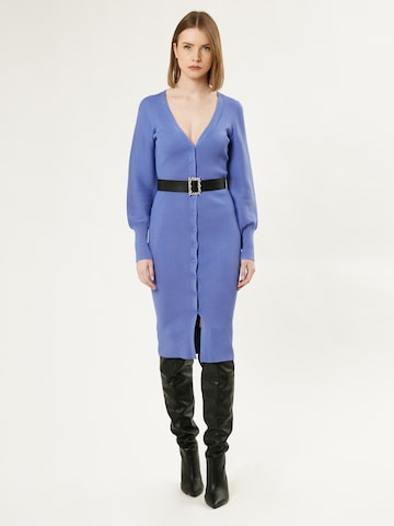 Influencer Gebreide jurk in Blauw