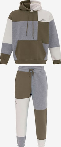 zaļš Dandalo Treniņtērps: no priekšpuses