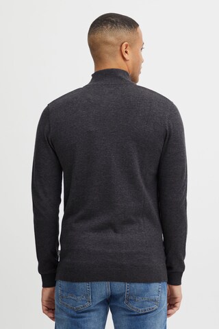 !Solid Pullover in Grau