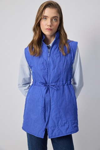 Touche Prive Bodywarmer in Blauw: voorkant