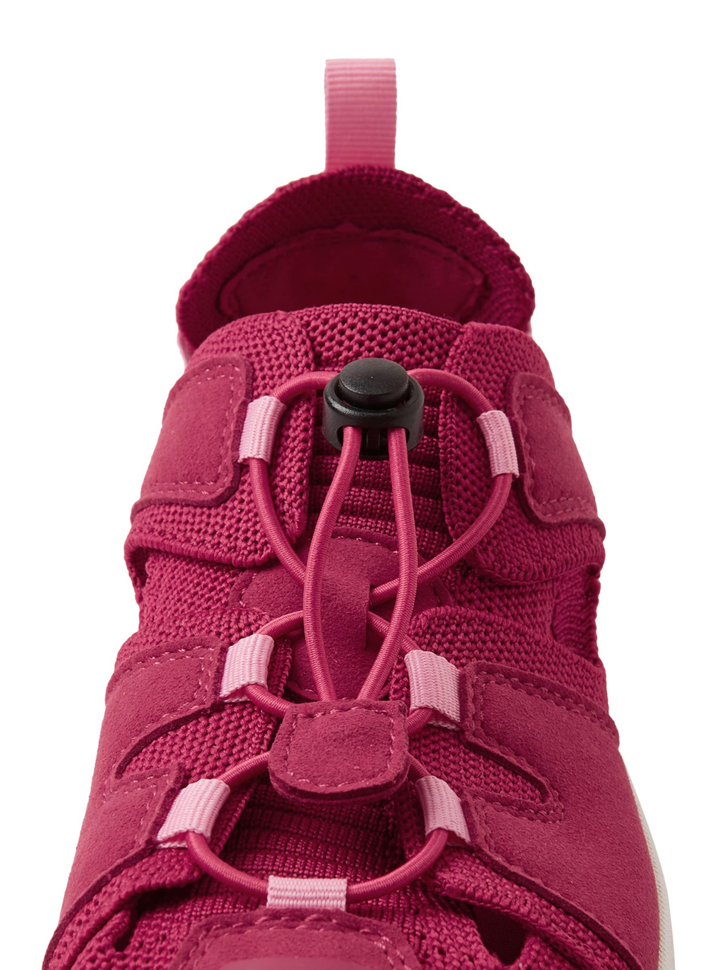 Chaussures ouvertes Reima en rose