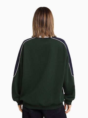 Sweat-shirt Bershka en vert