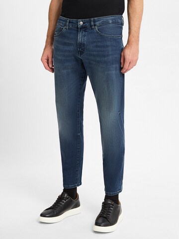 BOSS Regular Jeans 'Maine' in Blue: front